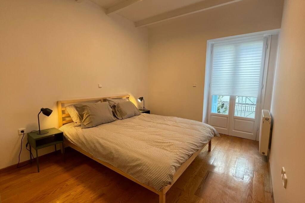 אתונה Cute Apartment At The Foot Of Lycabettus Hill מראה חיצוני תמונה