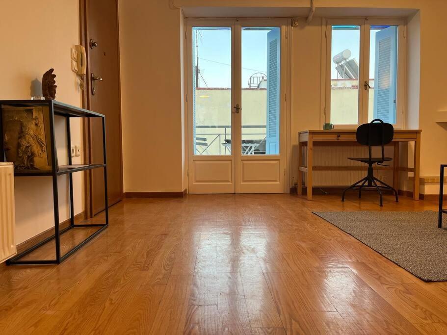 אתונה Cute Apartment At The Foot Of Lycabettus Hill מראה חיצוני תמונה