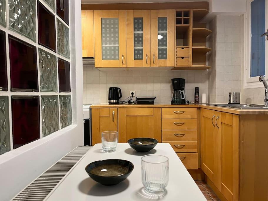 אתונה Cute Apartment At The Foot Of Lycabettus Hill מראה חיצוני תמונה